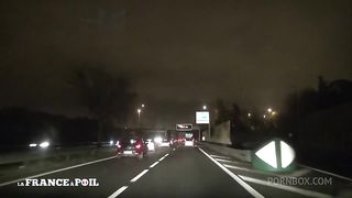 Le taxi pervers doit negocier avec une patronne dure en affaires!