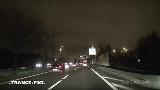 Le taxi pervers doit negocier avec une patronne dure en affaires!