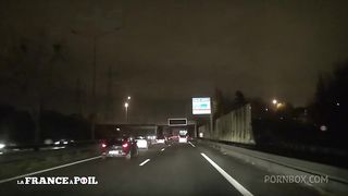 Le taxi pervers doit negocier avec une patronne dure en affaires!