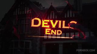 HOT GIRLS TAKE DICK UP THEIR WHORE CUNTS