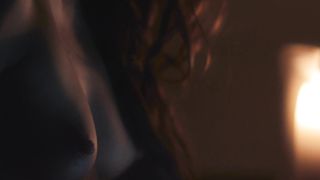 STOCKINGS-WEARING BRUNETTE ENJOYING ANAL