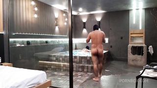 LEVEI MINHA VIZINHA NO MOTEL DE LUXO