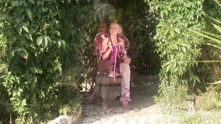 MILF MOANING AND MASTURBATING POV