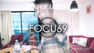 FOCU69 - MUNECA DE LA MAFIA 4K