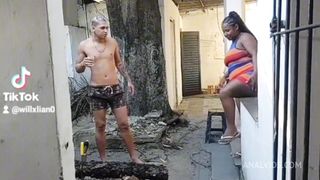 ELA FEZ PASSIVA COM O CUZINHO GOZEI DENTRO E FORA DA SUA BUCA