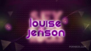 BEAUTIFUL WOMAN FINGER FUCKED TILL ORGASM