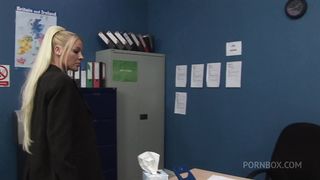 SUCKING AND FUCKING BIG COCK