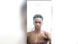 MAVAMBO NOVINHO BLACK CAVALO NO BANHO