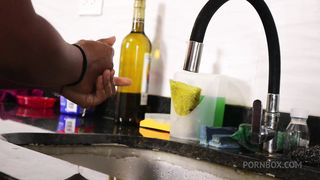 LATINA PIDE QUE LE META MI VERGA