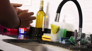 LATINA PIDE QUE LE META MI VERGA