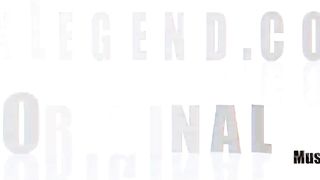 CHLOE CHERRY CAME BY TO MODEL AND MY COCK ENDED UP IN HER MOUTH!