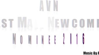 SHORT HAIRED BLONDE BEAUTY SKYE BLUE SUCKS COCK LIKE A PRO!