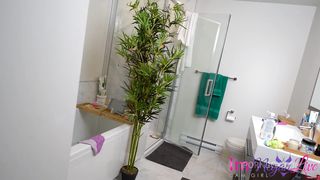 - YOUR GIRLFRIEND IS GOING INTO THE SHOWER -