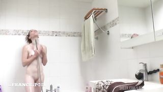 Vanille goute pour la premiere fois a la queue de son pervers de coloc!