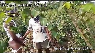 MET A STRANGER IN THE BUSH AND I GAVE HIM THE BEST DOGGY EVER ???