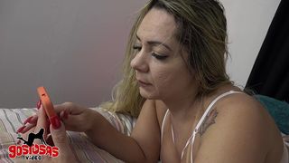 MARIDO ESQUECE ANIVERSARIO DE CASAMENTO E O AMANTE ENTRA EM ACAO