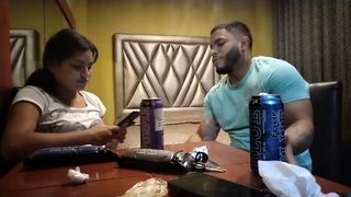 FALSO PROFESOR SE CACHA A PERUANA PARA SUBIR SUS NOTAS (LA DEJO DERRAMANDO LECHE DE SU VAGINA )