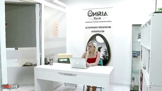 Threesome with Vanessa Coccolona at the marijuana plantation