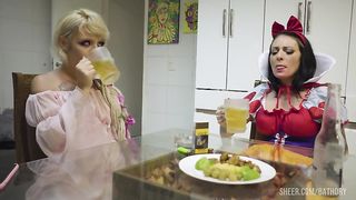 sessao de arroto e fart de duas donzelas delicadas