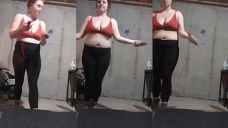 JUMP ROPE MAKES MY TITTS BOUNCE