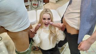 TINY BLONDE HALEY SPADES ANAL CREAMPIE THREESOME IN FRONT OF CUCKOLD LANDLORD - VR VIDEO - PART 1