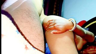 COUSIN SISTER KI GHAR PAR HI CHUDAYI USKI CHUT BILKUL TIGHT THI AUR USKE BOOBS PURE TIGHTE KAMAR BILKUL NAGIN KI TARHE PATLI DESI BIG ASS SUCKING SEX VIDEO AND FUCK COUSIN SISTER FULL HARD FUCK DESI M