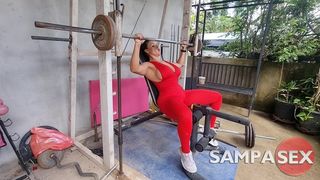 WORKOUT BIG BOOTY LATINA TAKES TWO CUMSHOT : ASS AND PUSSY