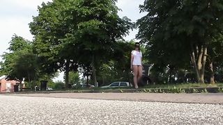 Queen Eugenia and her huge anal gape... outdoor