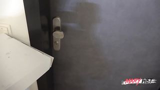 No money for the delivery service - what now?