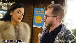 Fit beauty Zuzu Sweet invites tourist to hardly fuck her ass
