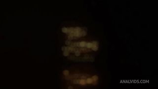 Bbw se exibindo fumando e se exibindo na cozinha - Mary Jhuana