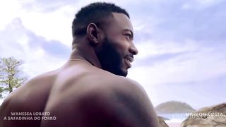Dando o cu pro meu negao na praia deserta