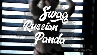 Hidden cam twerk dance with booty clapping