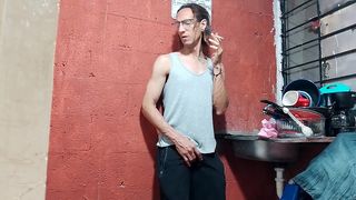 ME MASTURBABA O EXPLOTABA Y FUERON AMBAS POR RABAERRE