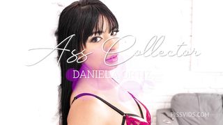 ASS COLLECTOR S1 - E10 - DANIELA ORTIZ - FREDDY GONG - WET VERSION
