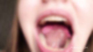 Sloppy chewing gum