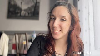 PUTALOCURA - ESPANOLA ZUKO FOLLA CON TORBE Y TRAGA LEFA DESPUES DE ENTREVISTA.