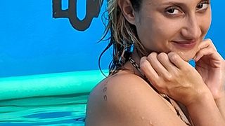 SADIRA HOTWIFE AND GOZADOR 19 - CUMSHOT IN THE POOL AT BOATE LUX - CACHOEIRINHA - RS