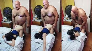 BRANQUINHA SAFADA GOSTA DO VEIOOOOO QUER SER PENETRADA ATE O FIM