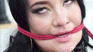 LUNITA GALACTICA TIES UP ALEXAS LEWIS AND THEY ARE FUCKED HARD. TP. 2 ON 4. LTP423