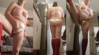 STEPMOM CLEAN HER HOME AND JERKOFF IN KITCHEN