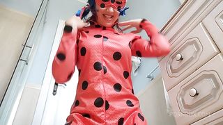 sexy lady bug with big ass