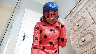 sexy lady bug with big ass