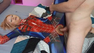 SPIDER GIRL SAVES GUY AND GETS CREAMPIE