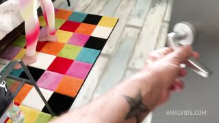 The Rimming Daddy is pleased by Linda...