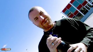 Shagged for a bottle of bier !