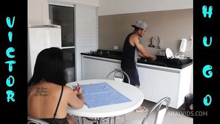 METENDO A ROLA NA BUNDA DELA