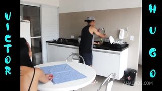 METENDO A ROLA NA BUNDA DELA