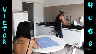 METENDO A ROLA NA BUNDA DELA