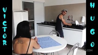 METENDO A ROLA NA BUNDA DELA